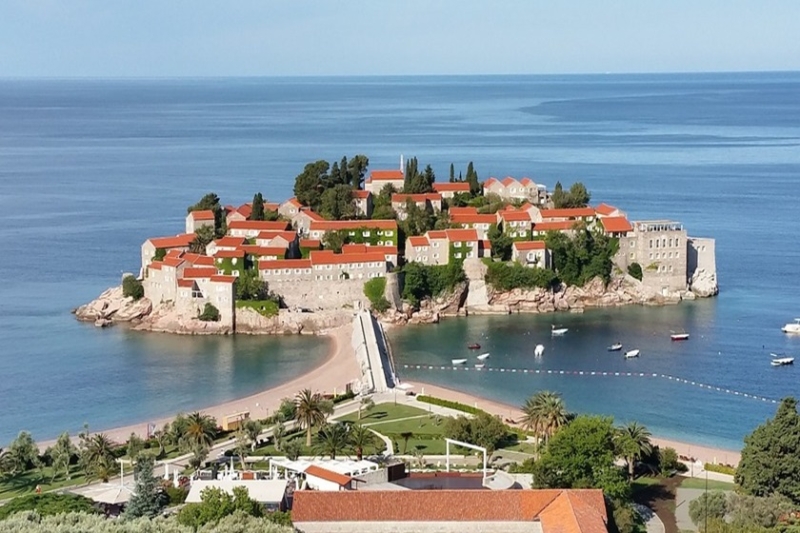 Beach holidays in Montenegro: which resort to choose